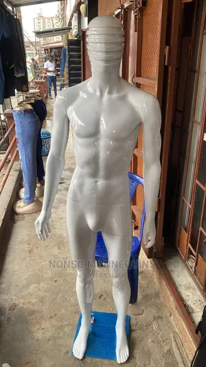 Medium Body Size Male Glossy White Spider Face Mannequin