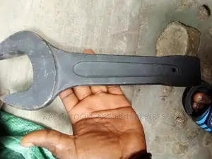 55m Flat Slogging Spanner