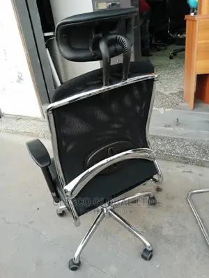 Office Chair {Ergonomic}