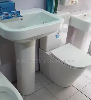 Executive Standard Water Closet