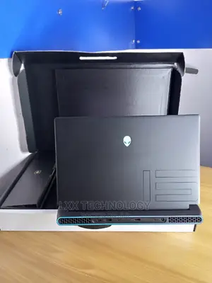 Laptop Dell Alienware M15 R6 16GB Intel Core I5 SSD 1T