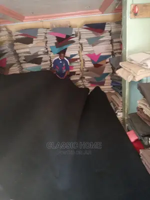 Plain Black Wall to Wall Rug