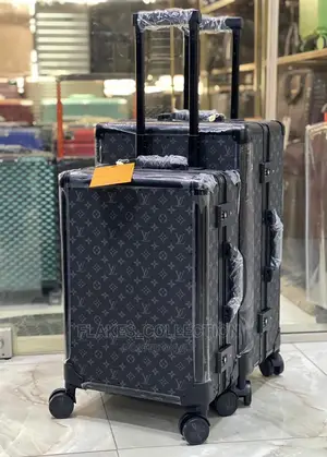 High Quality Lv Set of 2 Box / Luggage