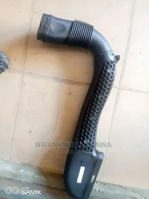 Air Cleaner Hose C300,Gla, Cla, a Class,Gle ,Ml GL ,Glb ,Glc