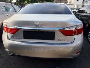 Lexus ES 350 FWD 2015 Silver