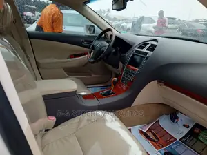 Lexus ES 350 2010 White