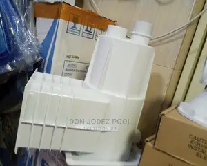 Small Pool Skimmer