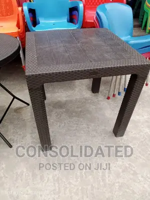 Plastic Ratan Outdoor Table