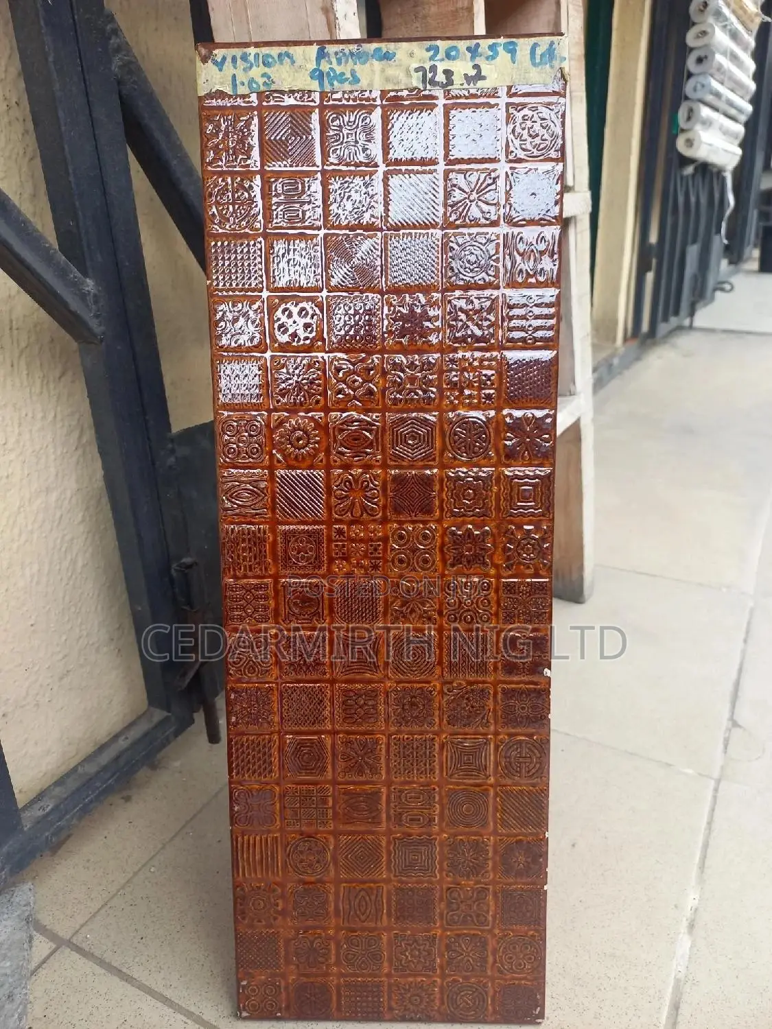 Wall Tile ( Grip )