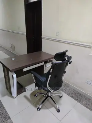 Quality Executive Office Table and Chair