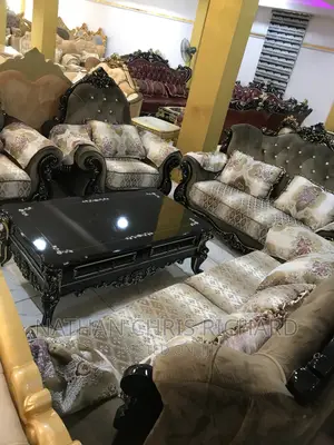 Elegant 7 Seater Living Room Fabric Made Royal Sofa Chair.