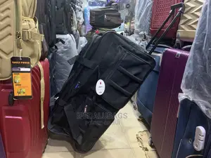 Biggest Size Omaya Light Weight Traveling Bag With Wheels