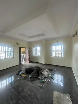 Furnished 3bdrm Block of Flats in Surulere for rent