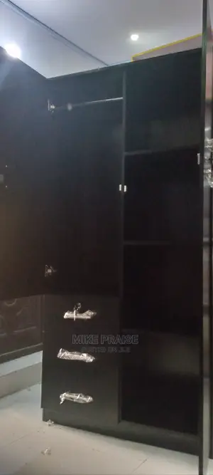 A Quality 3ft by 6ft Wardrobe