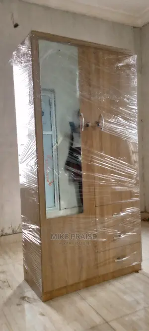 3ft by 6ft Wardrobe With a Mirror at the Door