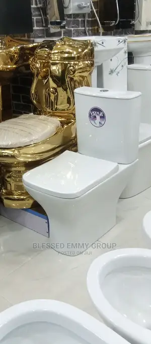 Square Shape Wc Set With the Wash Hand Basin