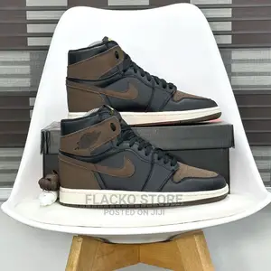 Original Nike Air Jordan 1 Retro High Og Palomino Sneakers