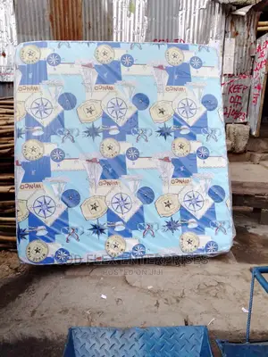 6x6x8" Winco Foam Mattress