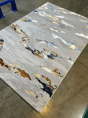 High Grade 4 by 6 Center Rug Available as Seen