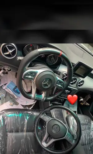 Mercedes-Benz CLA250 Steering Wheel Upgrading Kit to Lastest