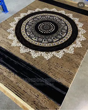 Main Milage Center Rug Available as Seen