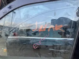 Ford Explorer Front Door Glass 2011 2012 2013 2013 2014 2015