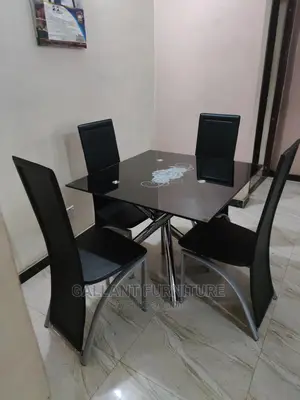 Quality Glass Dining Table by 4