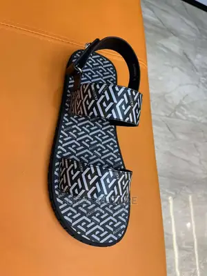 Original FENDI SANDALS Available in Store