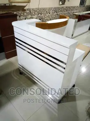 Quality Receptionist Table