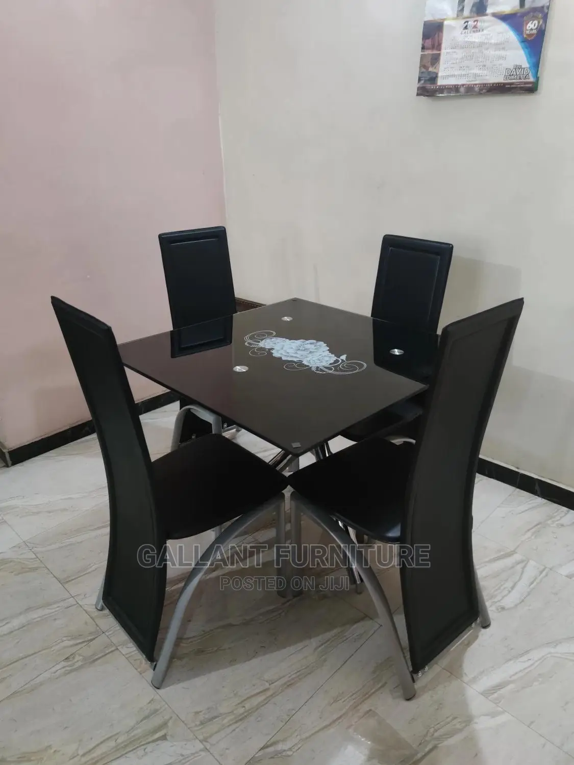 Quality Glass Dining Table by 4