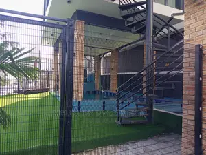 5bdrm Townhouse/Terrace in Millennium, Gbagada