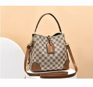 Ladies Stylish Fashion Handbag