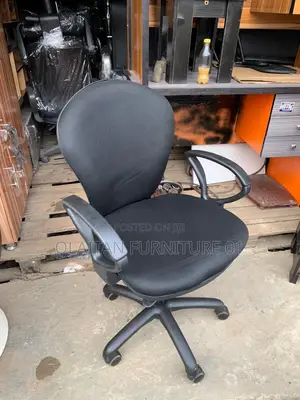 Swivel Chair (Tokunbo)
