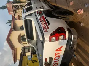 Toyota Hilux2021 Booth Cover Slides