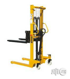 Hand Stacker