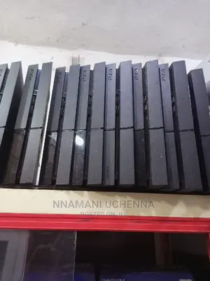 Neat Uk Used Ps4 With Fc26, Auto 5 and Other Games Inside