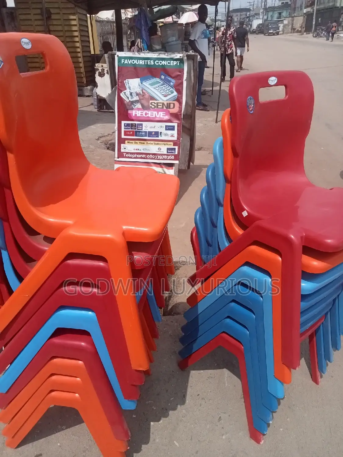Medium Plastic Chairs