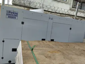 Brand New (300kva) Perkins Diesel Soundproof Generator 2year