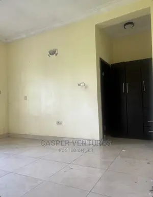 1bdrm Room & Parlour in Chevy, Chevron for rent