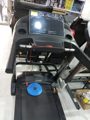 Effective 4hp Supermax Treadmill