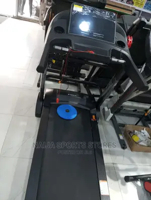 Expedient 4hp Supermax Treadmill