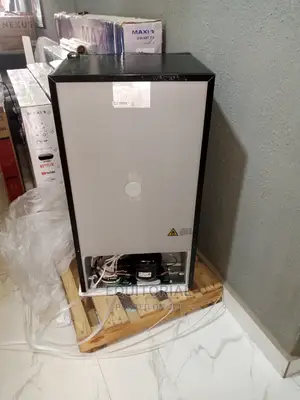 Royal Refrigerator Single Door RBC-100
