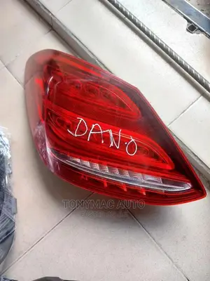 Mercedes-Benz C300 2015 W205 Back Lights