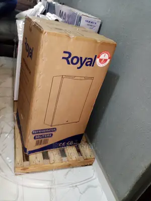 90L (Rbc/100) Royal Refrierator Silver