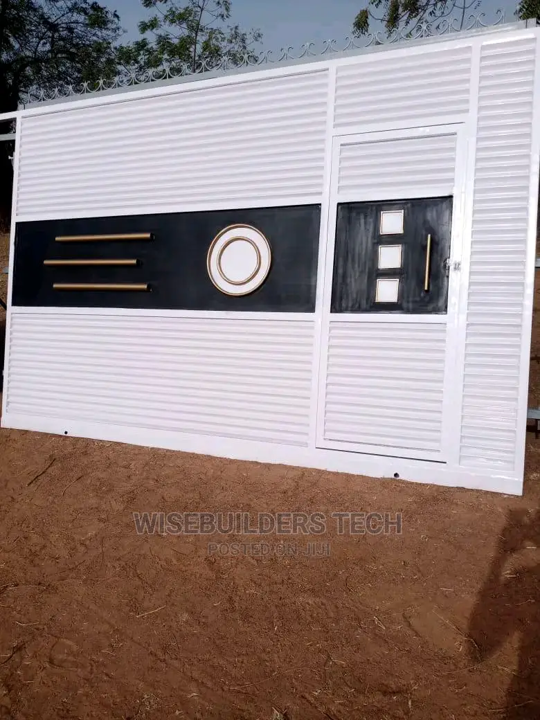 Rolling Gate