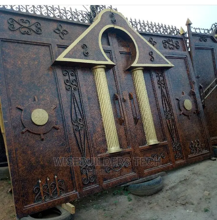 Modern Design Gate