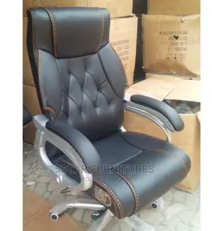 Executive High Back Executive Swivel Leather Office Chairs.