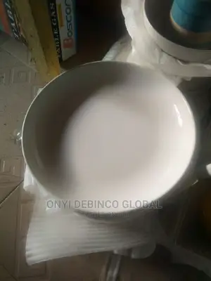 6pcs Flat Round White Breakable Dinner Plates