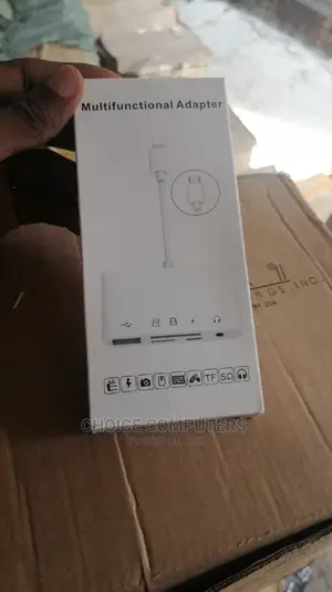 Apple Lightning Multifunction Adapter