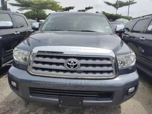 Toyota Sequoia 2015 Gray